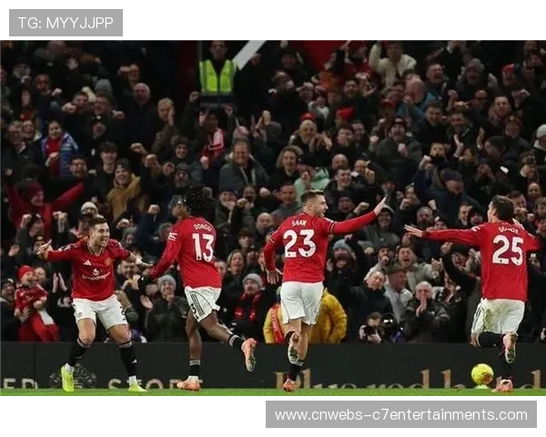 多尔古世界波后伤退,曼联锋线效率喜忧参半 多尔古世界波后伤退,曼联锋线效率喜忧参半